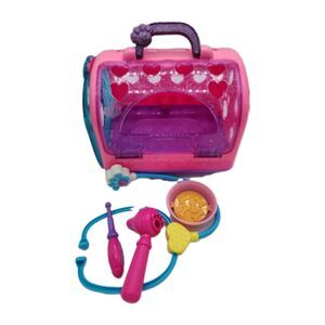 Disney Doc McStuffins Pet Carrier Vet On the Go 5-pc Carrier Hospital Rescue